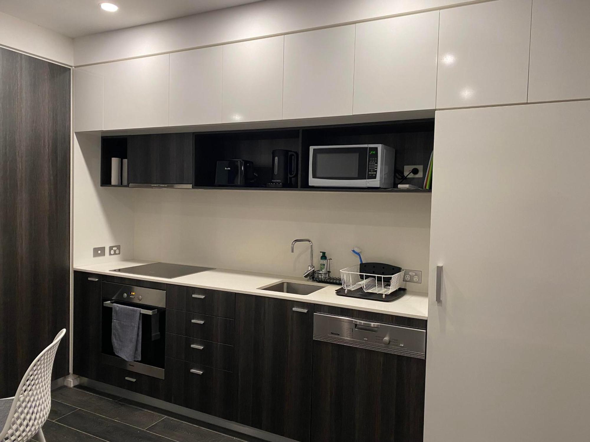 Modern Quiet 1 & 2 Bed Apt Opposite Albert Park Мельбурн Экстерьер фото