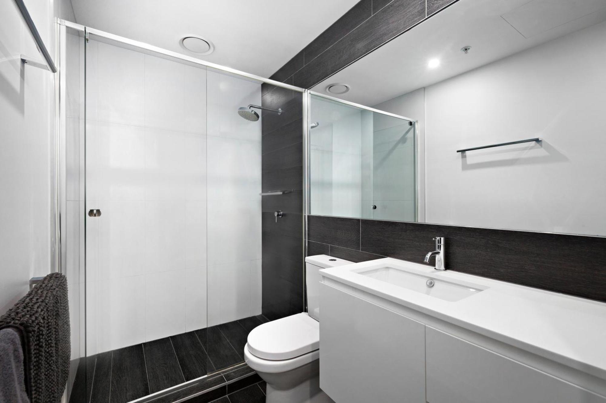Modern Quiet 1 & 2 Bed Apt Opposite Albert Park Мельбурн Экстерьер фото